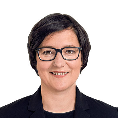 Cornelia Gartmeier, Steuerberaterin